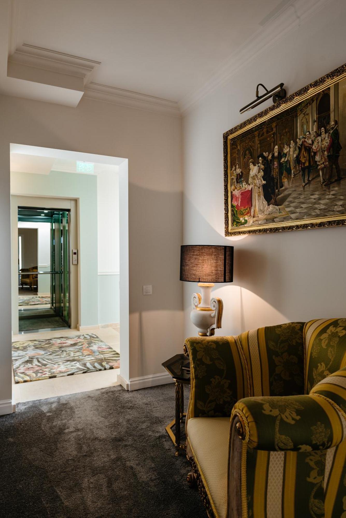 Ateneea Luxury Rooms Cluj-Napoca Ngoại thất bức ảnh