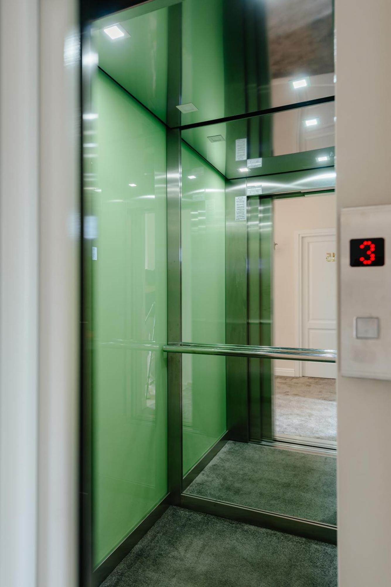 Ateneea Luxury Rooms Cluj-Napoca Ngoại thất bức ảnh