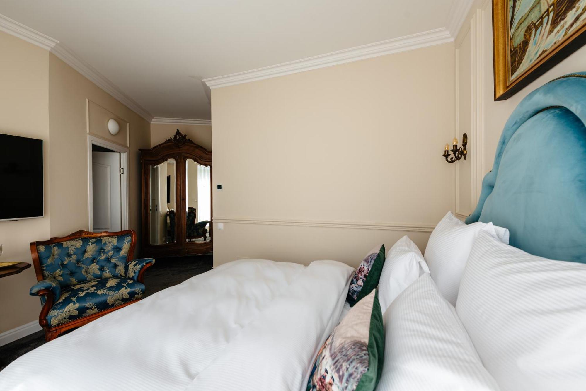 Ateneea Luxury Rooms Cluj-Napoca Ngoại thất bức ảnh
