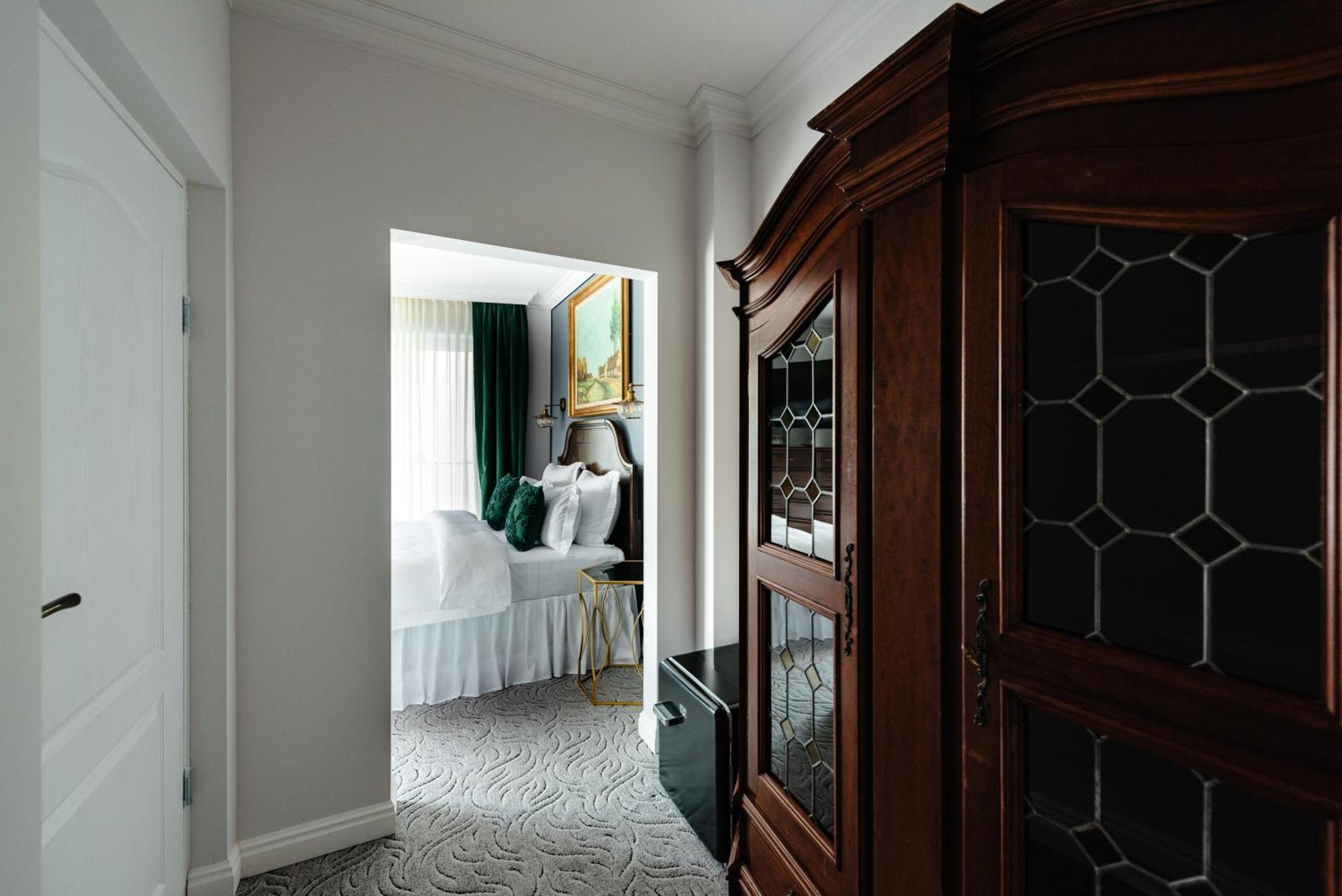 Ateneea Luxury Rooms Cluj-Napoca Ngoại thất bức ảnh