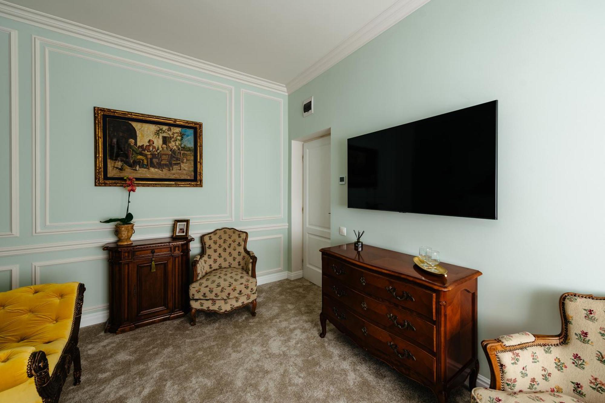 Ateneea Luxury Rooms Cluj-Napoca Ngoại thất bức ảnh